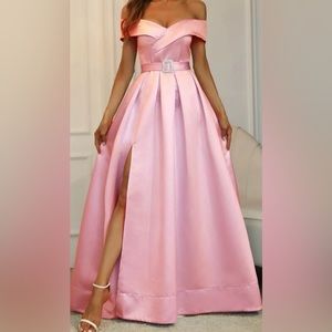 Light Pink Satin Slit Formal Dress, Size Large(8/10)